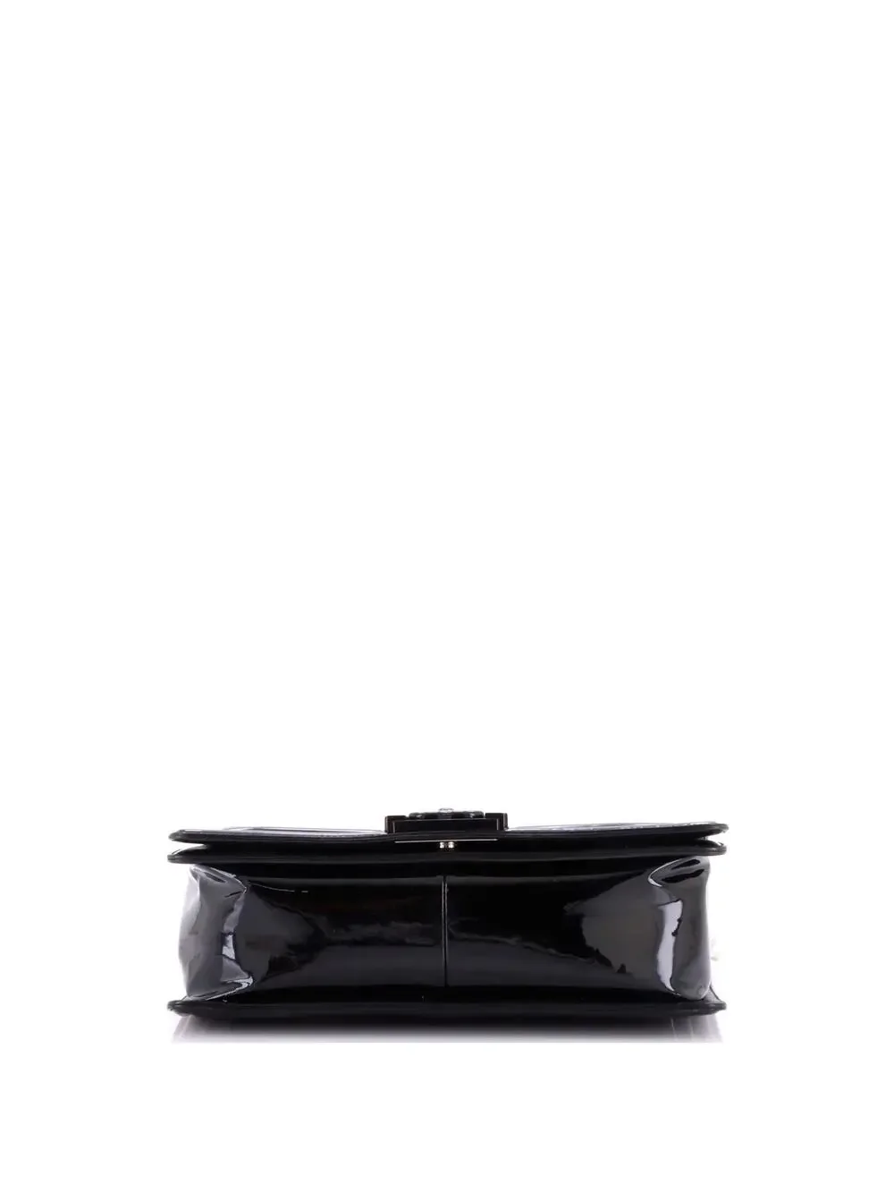 CHANEL elevate your